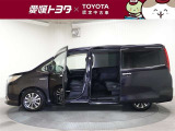 室内外はもちろん、シートを外してニオイの元となるフロアカーペットまで消臭・除菌を実施。中古車を気持ちよくお乗りいただけるクリーニングサービスです。詳細は販売店スタッフまでおたずねください。