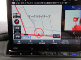 純正ナビ装着です。TVはフルセグでご覧いただけます。Bluetoothを接続することも可能です。
