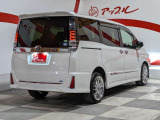 【納車前整備】安心してお乗り頂くために、ご納車前に、認証または指定工場にて法令12ヶ月点検整備を実施します。