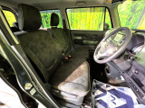 運転席シート廻りは使用感も少なく、良好な状態となっています。丁寧に使われていたことがよくわかりますね。