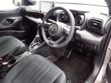 日々の運転を楽々サポートの運転席!