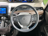 【ステアリングスイッチ】運転中、前方から目線をそらすことなく、オーディオ等の操作が可能な便利機能!安心&快適なドライブを演出してくれます♪