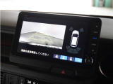 ◆リアワイドカメラシステム◆3種類の表示で後方確認をサポート♪セレクトレバーを「R」の位置に入れるとカメラ画像に切り替え。ノーマルビューでは従来のリアカメラと同様の標準的なビューで表示します!