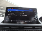 オーディオはUSB入力、Bluetoothに対応しています。