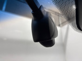 純正ドライブレコーダーを装着しています♪高画質、高機能で、毎日の運転に安心をプラスします!しっかり、録画できるマストアイテムです♪