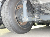 お車を安心してお乗りいただく為には、足回りの定期点検が欠かせません。サービスサポート(有償保証)では無料点検もご提供しており、安心のカーライフをお過ごしいただけるサポート体制が整っています。