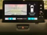 バックでの車庫入れも安心です! リアカメラが付いているバックモニター付のナビディスプレー装備しております。バンパーについているソナーや、操作線もついており距離感も画面から確認できます。
