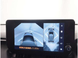 パノラミックビューモニター 車両上空より写したような画像をモニターに表示☆車庫入れや、幅寄せなどに大変便利な機能です。