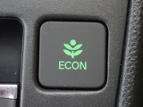 エンジン、エアコンなどを制御し低燃費な『ECONモード』に、また走りを楽しみたいとき、空調など快適性を重視したいときにはスイッチOFFで通常モードに切り替えができます!
