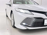 フォグランプ装着車です。暗い夜道の車両前方を明るく照らします
