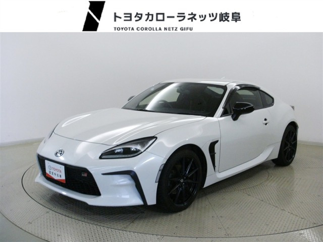 トヨタ GR86 