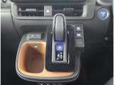 シフトチェンジする時のレバーが動かしやすく、握りやすいです^^