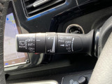 視認性の高いメーター類で、走行状況を的確に把握できます。運転に必要な情報を一目で確認でき、安全運転をサポートします。