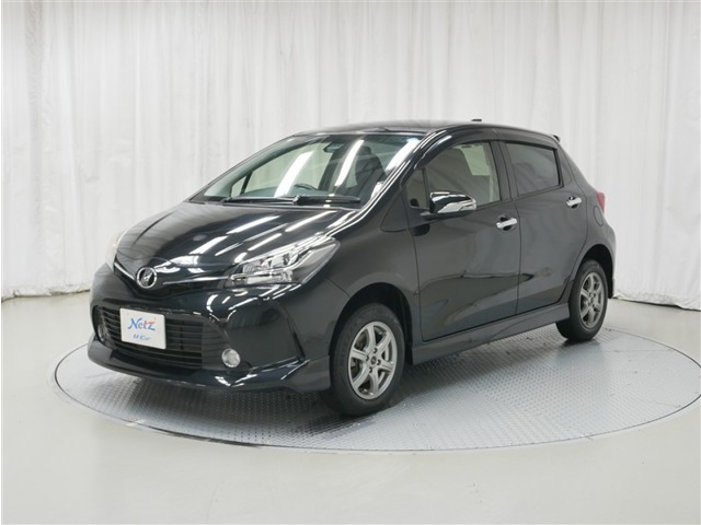 ヴィッツ 1.3 F LEDエディション 4WD 