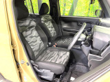 運転席シート廻りは使用感も少なく、良好な状態となっています。丁寧に使われていたことがよくわかりますね。