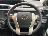 インテリアに合わせたデザインのステアリングは、運転される方のことも考え、運転しやすい形状、大きさです。是非一度、実際に触ってお確かめください。