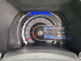 視認性の高いメーター類は、運転に必要な情報を的確に伝えます。運転に集中できる環境が整っています。使いやすいインターフェースです。