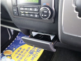 当店では国産車ガソリン車に関しては全てオイル交換してからのお渡しとなります。納車後も永久無料交換できます。