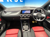 Bクラス B200d AMGレザーエクスクルーシブパッケージ