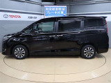 両側パワースライドドア付きだから、狭い駐車スペースなどでの 乗り降りラクラク!小さなお子さまのいるご家庭には嬉しい装備。