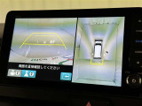 バックモニター付なので後退時に後方が見えるので安心。 車は構造上、死角がたくさんなので万が一を考えると必須ですね。 あくまで補助の為の装備、バックは目視で確認する事が重要ですよ。
