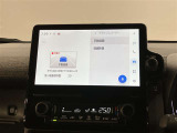 いまや必須装備「ナビゲーション」搭載!知らない場所にスイスイッとドライブ。もう、これなしではハンドルを握れませんね!でも運転中の操作は危険ですのでご注意ですね☆