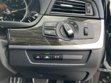福井の生活に欠かせない軽自動車の在庫が充実しています。スライドドア付きのハイトワゴンや小回りの利くコンパクト軽など、日常使いにぴったりな人気の最新・高年式モデルも豊富に揃っています。