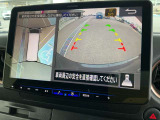アラウンドビューは4方のカメラで真上から車を見たようにモニタで確認ができる日産自慢の装備です。周辺の安全確認、小さなお子様や障害物も確認できるので、駐車のしやすさだけでなく、事故防止にも役立ちます♪