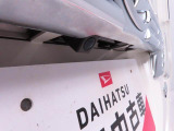 バックの苦手な初心者や女性にうれしいバックモニター 運転席の死角になる真後ろが確認できます。 (^^♪
