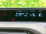 視認性の高いメーター類で、運転に必要な情報を分かりやすく把握できます。洗練されたデザインも魅力です。