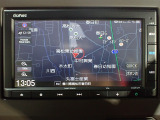 ホンダ純正ナビなのでダッシュボードにスッキリと収まっています。土地勘の無い所でも道に迷わず安心ですね!