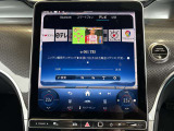 大型ディスプレイ装備。見やすく、車内の先進感を高めます。
