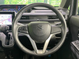 【純正革巻きステアリング】上質な革を使用することで、手にしっかり馴染みとても運転しやすいハンドルです♪