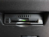 ETC車載器付きです。高速道路の料金所もスムーズに通過できます。