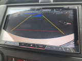 バックカメラのお写真です。駐車が苦手な方でも楽に駐車が行えますね♪
