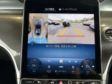 360&deg;カメラ装備。周囲を俯瞰で確認でき、狭い場所でも安心です。