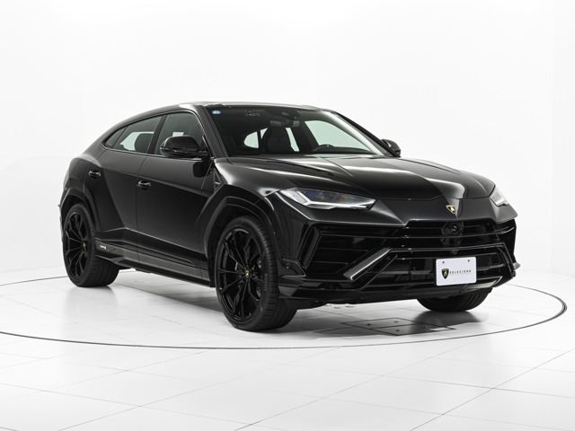 ウルス S 4WD
