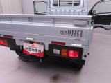 軽自動車ならではの小回りの良さで狭い道でも入っていけて 農道や狭い現場も入りやすいですよ。
