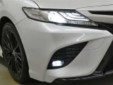 LEDヘッドライトです。デザイン性がよくとても明るいので、夜間の走行や悪天候でも安心です。しかも長寿命!
