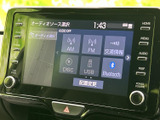 お気に入りの音楽をクリアな音質で楽しめます。様々なソースに対応しており、快適なドライブを演出します。操作も簡単で、すぐに使いこなせます。