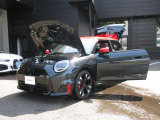 月々のお支払いを抑えやすい残価設定ローンもご用意。無理のないプランでBMW・MINIをご購入いただけます。