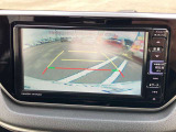【バックカメラ】駐車時に後方確認もできますので、大きなお車が不安なお客様でも安心してお乗り頂けます。