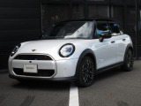 【Kumamoto BMW / MINI 熊本】では、厳しい基準を満たした正規ディーラー認定中古車を厳選。ご購入後も安心のサポートでカーライフをお楽しみいただけます。