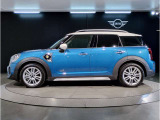 気密性の高いMINIは外観のかわいらしさとは裏腹に、外の雑音を遮り、高級感のある快適なドライブをお楽しみいただけます。