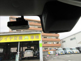 ヒヤッとした時も安心の追突被害軽減ブレーキ&ドライブレコーダー装備しております(^^♪