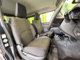 運転席シート廻りは使用感も少なく、良好な状態となっています。丁寧に使われていたことがよくわかりますね。