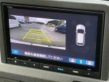 バックカメラも装備しております。車庫入れの苦手なお客様、もうご心配いりません。バックカメラがあれば、ぶつける心配無し?!重宝します!!