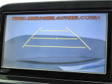 バックモニターが装備されていますので、後方視界もしっかり確保出来ます!車庫入れが苦手な方も安心のアイテム!!