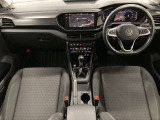 人間工学に基づき設計された操作性の高い運転席です!