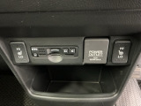 ETC付きで高速道路をノンストップ・キャッシュレスで利用出来ます!スマートインターの出入りも利用可能でとても便利です!寒い時期には嬉しいシートヒーター付きです!